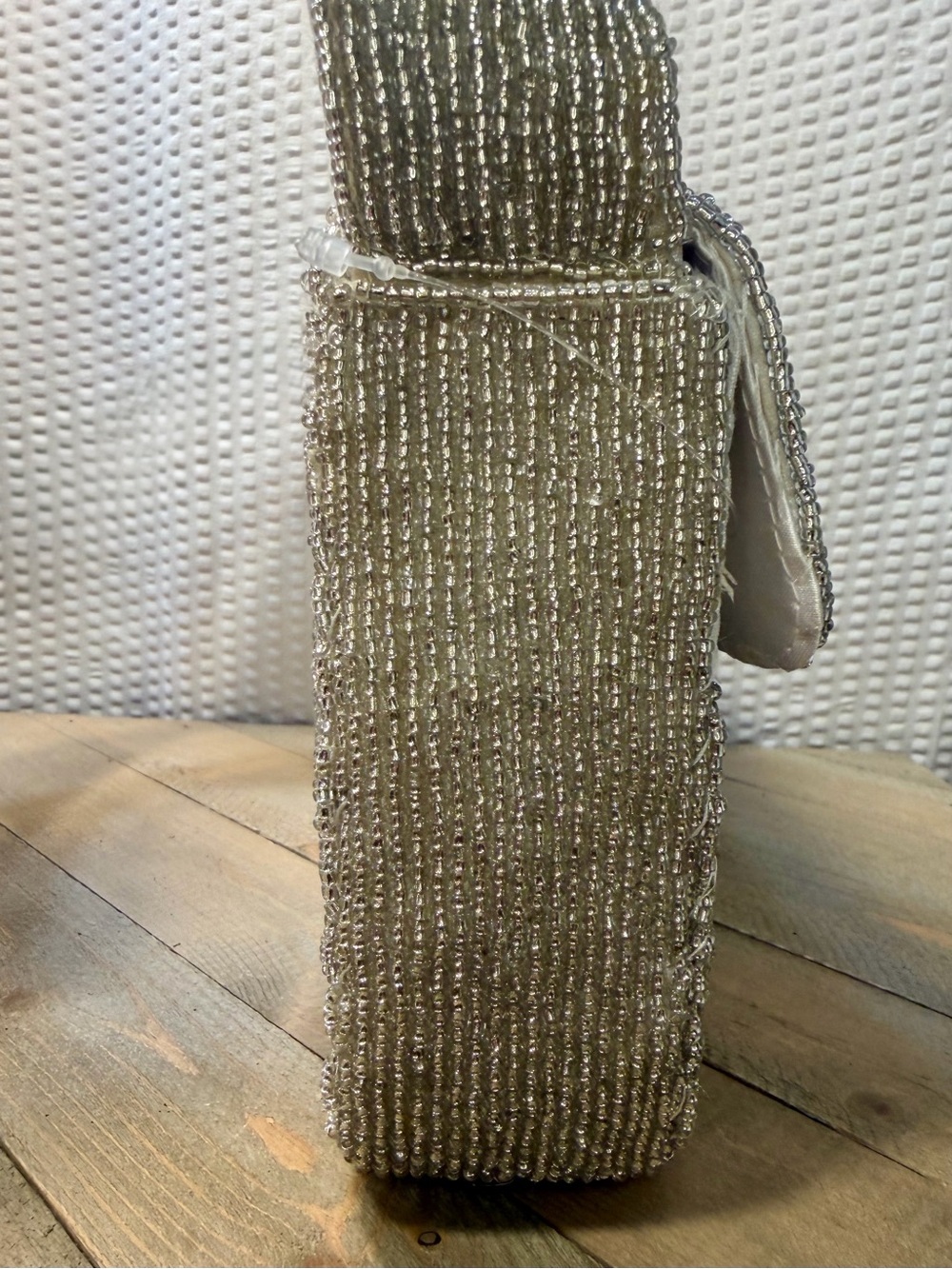 Macy’s Viral Beaded Sardines Bag in Silver and Red!! - Picture 3 of 7